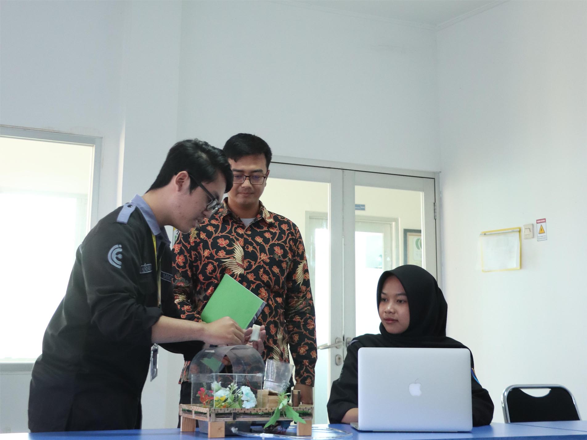 Ab82b9e357784aa3.jpg